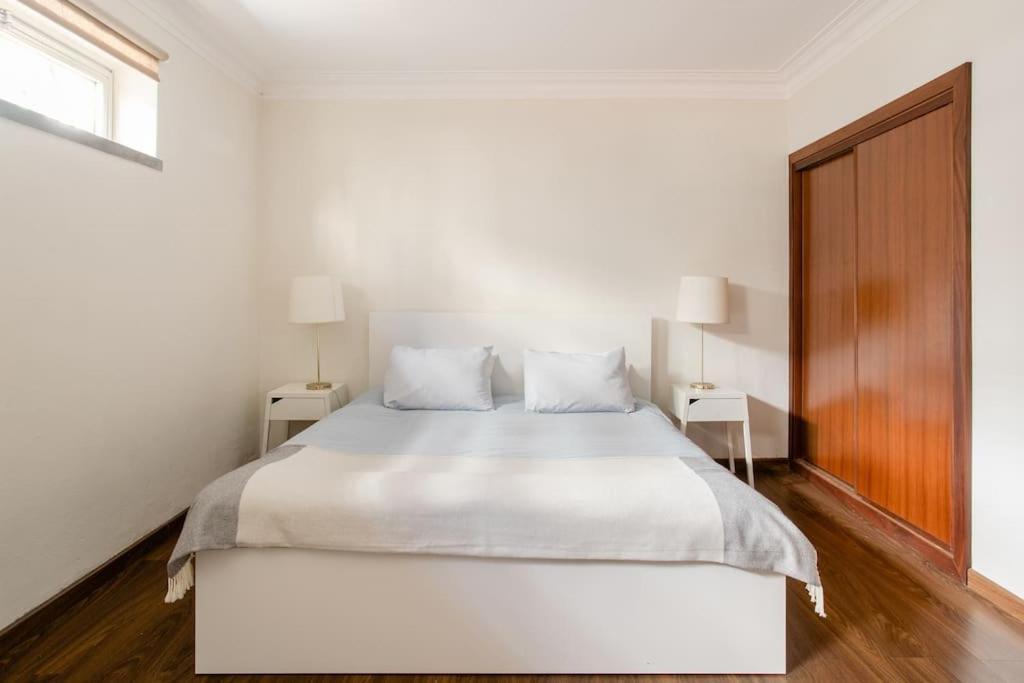 Vinaika Loft Apartment Oeiras Exterior photo